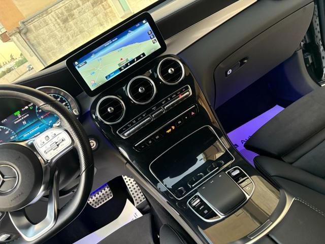 MERCEDES-BENZ GLC 300 de 4Matic Plug-in hybrid Coupé Premium Plus.