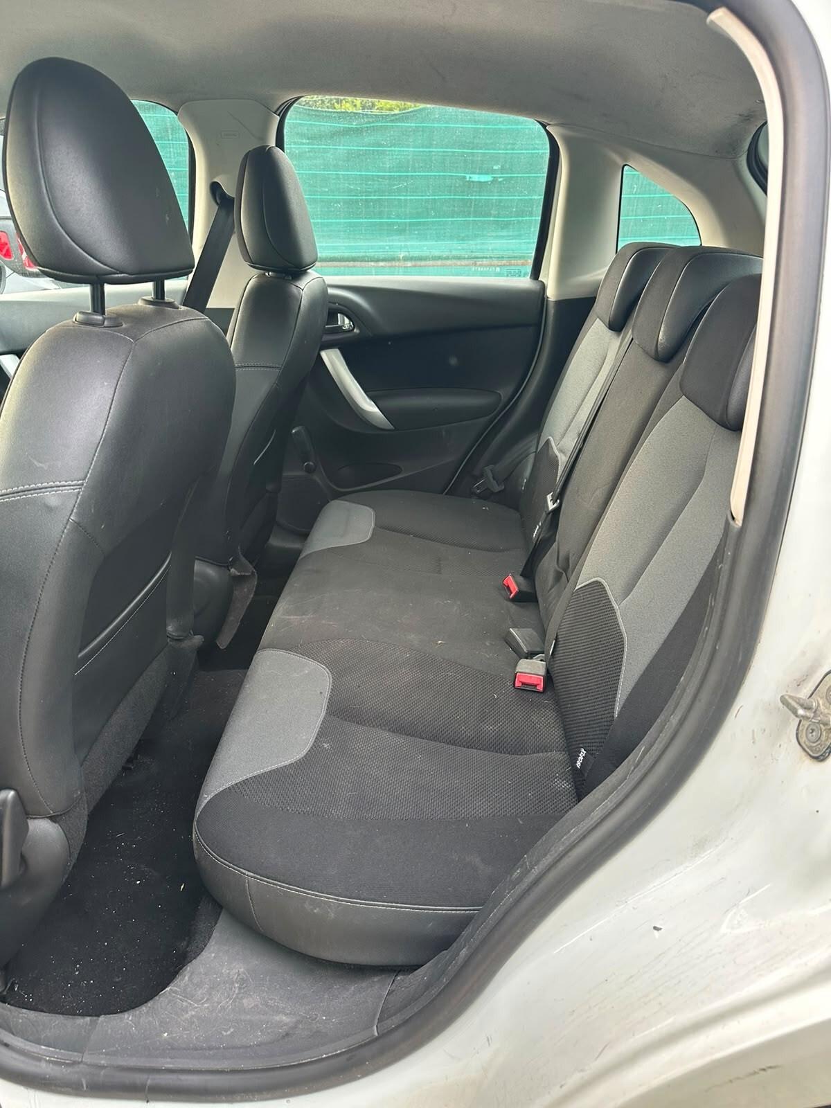 Citroen C3 1.1 Exclusive LEGGI