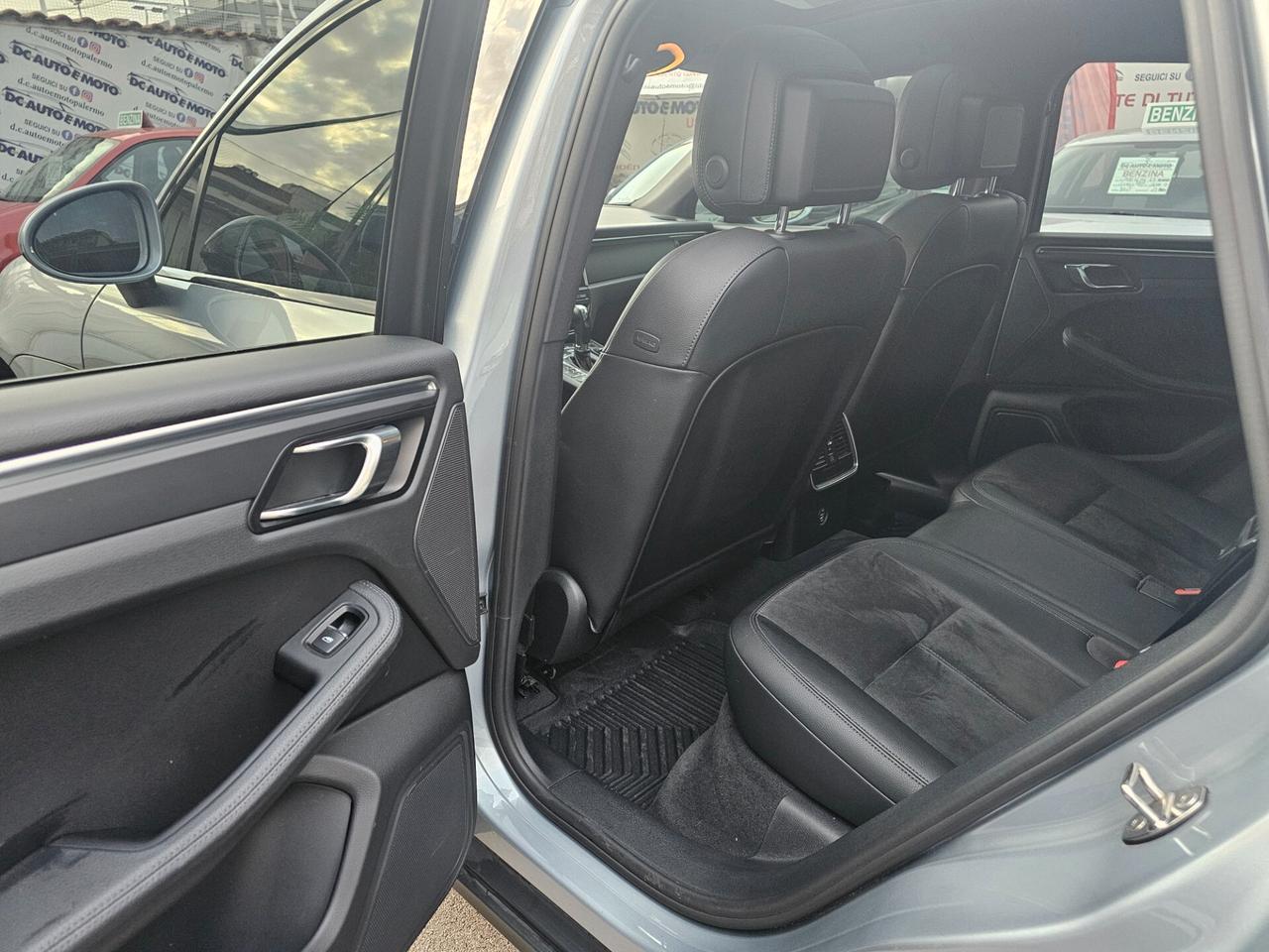 Porsche Macan 2.0 Benzina 245CV..Da Vetrina.2019