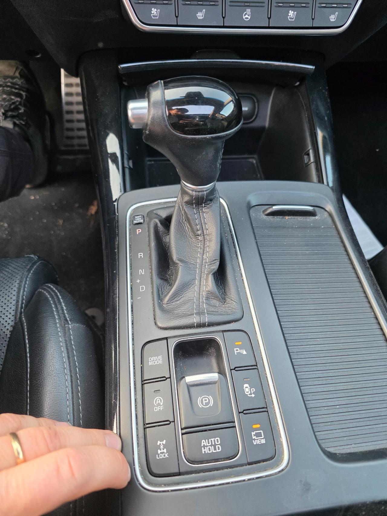 Kia Sorento 2.2 4x4 7P Rebel stra full garantito 12M