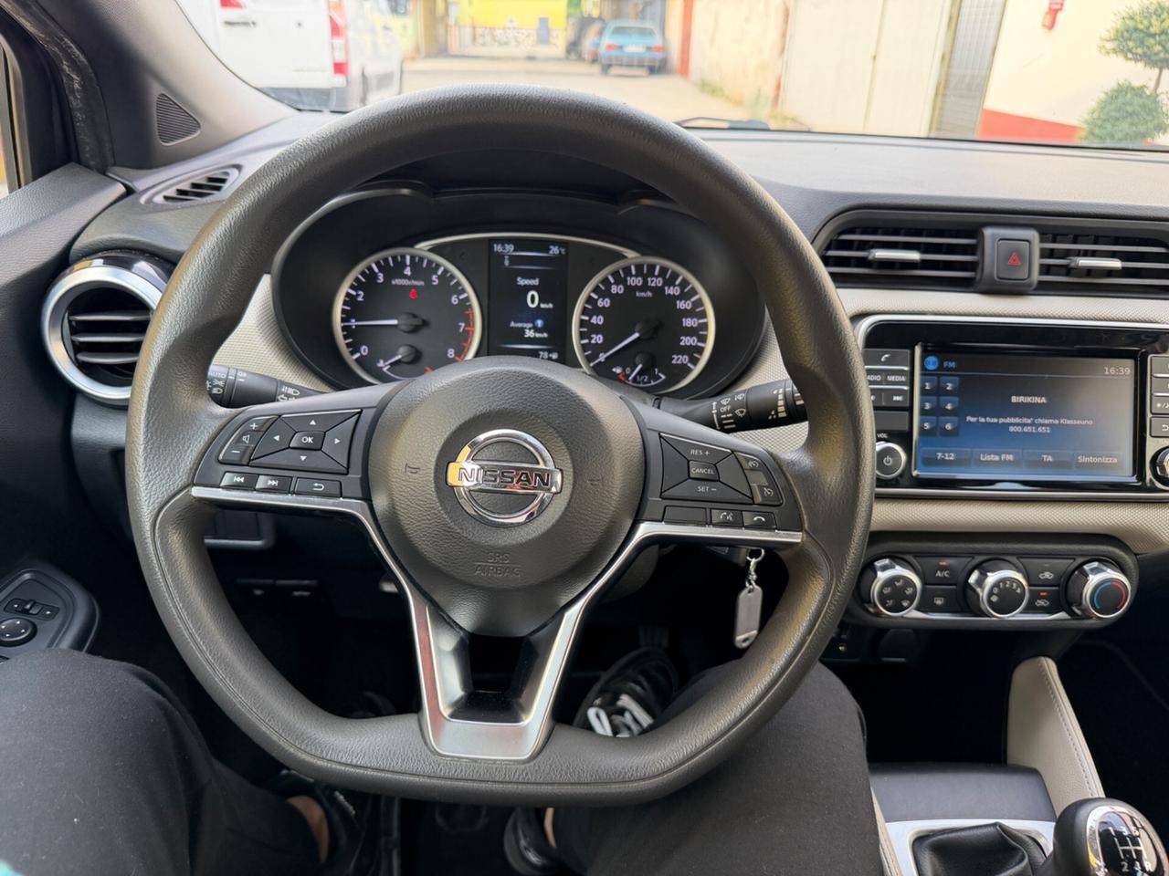 Nissan Micra 1.0L 12V 5 porte Visia+