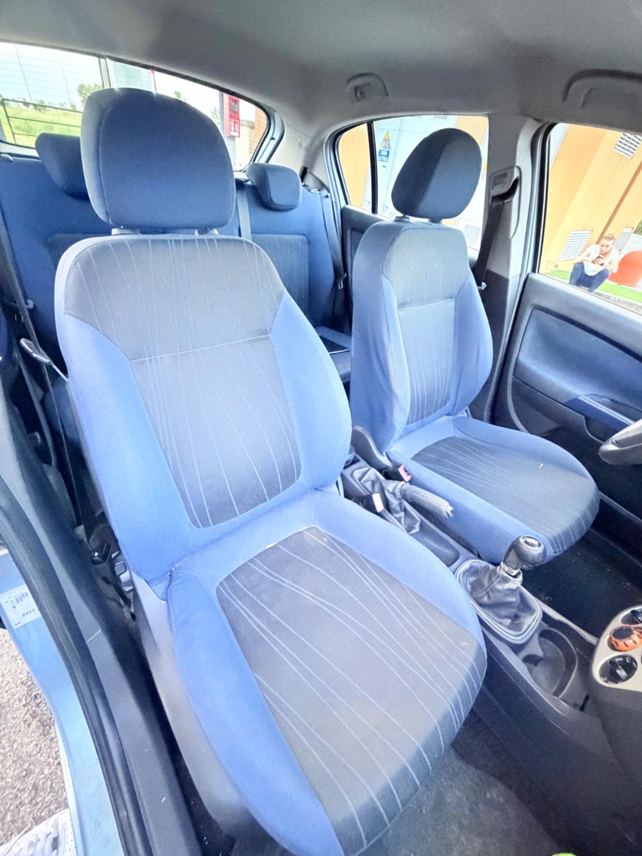 Opel Corsa 1.2 5 porte Cosmo