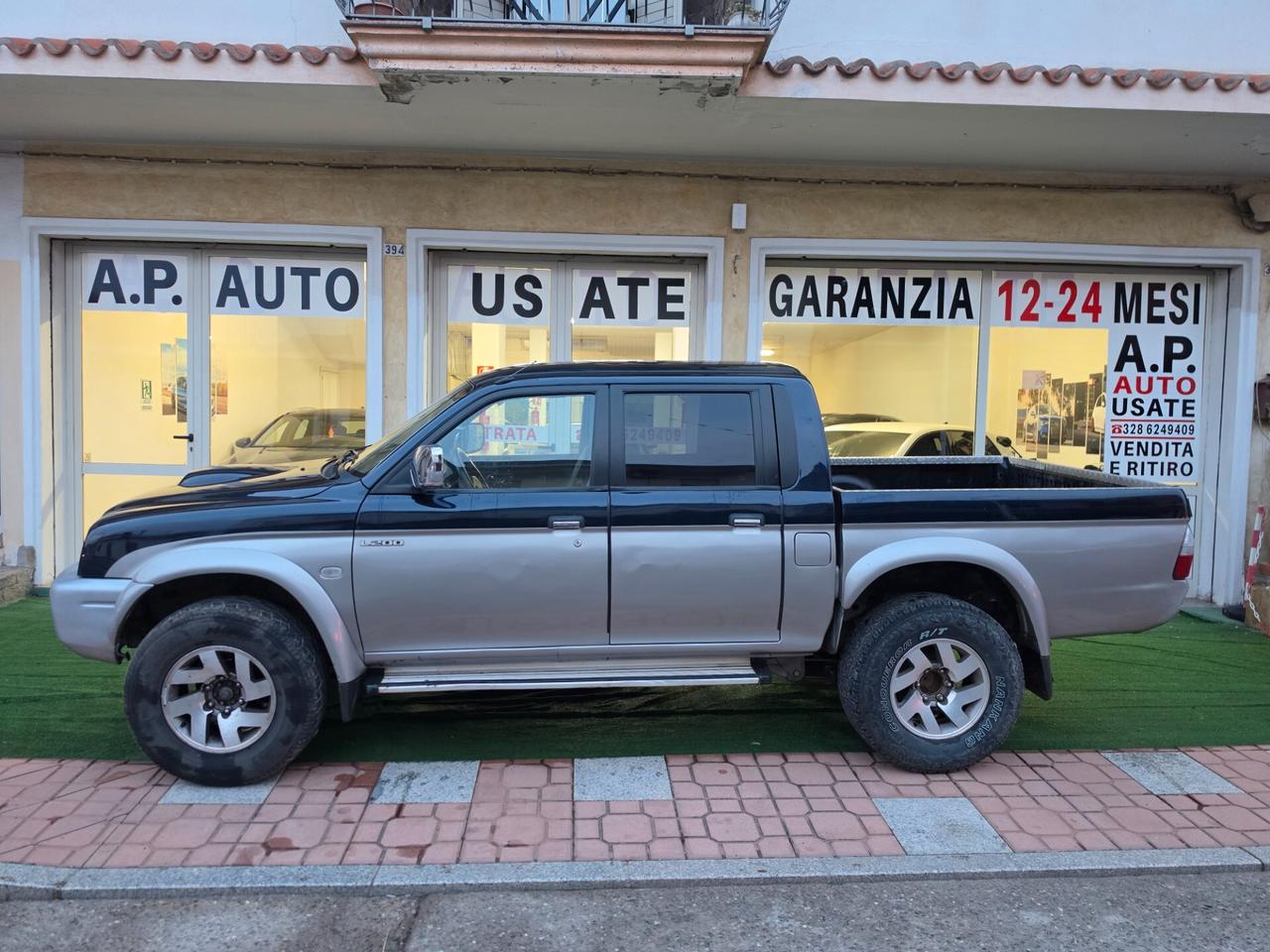 Mitsubishi L200 2.5 TD cat 4WD Double Cab Invite