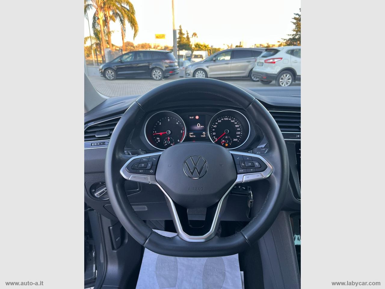 VOLKSWAGEN Tiguan 2.0 TDI SCR Life
