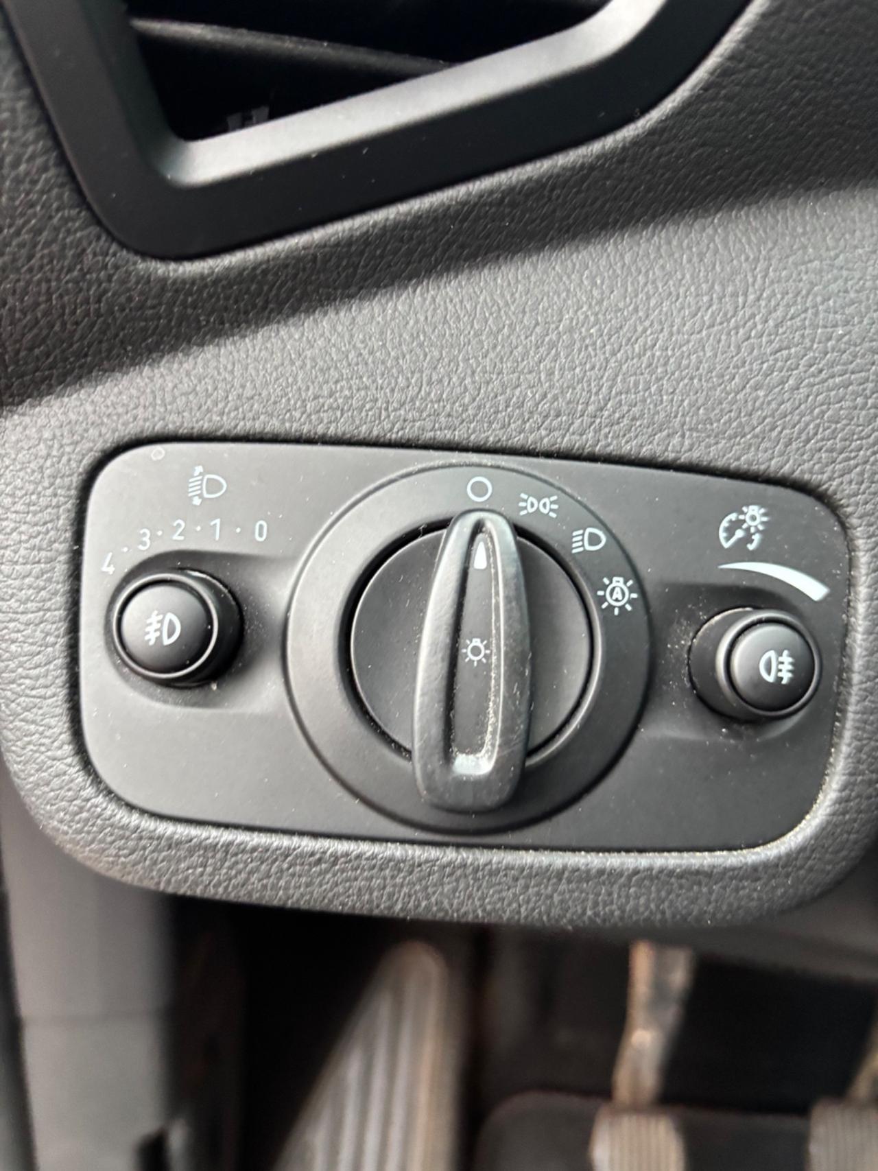 Ford Kuga 2.0 TDCI 150 CV S&S 2WD Titanium