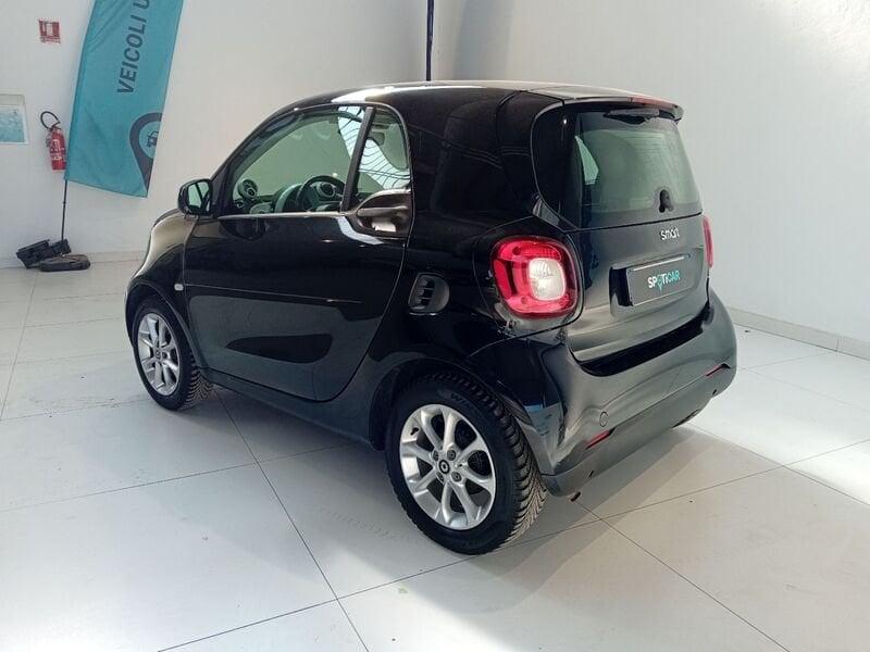 smart fortwo fortwo 70 1.0