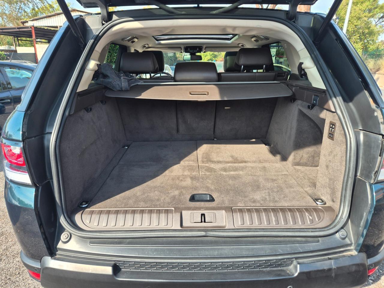 Range Sport 3.0 SDV6 HSE Dynamic 7 posti