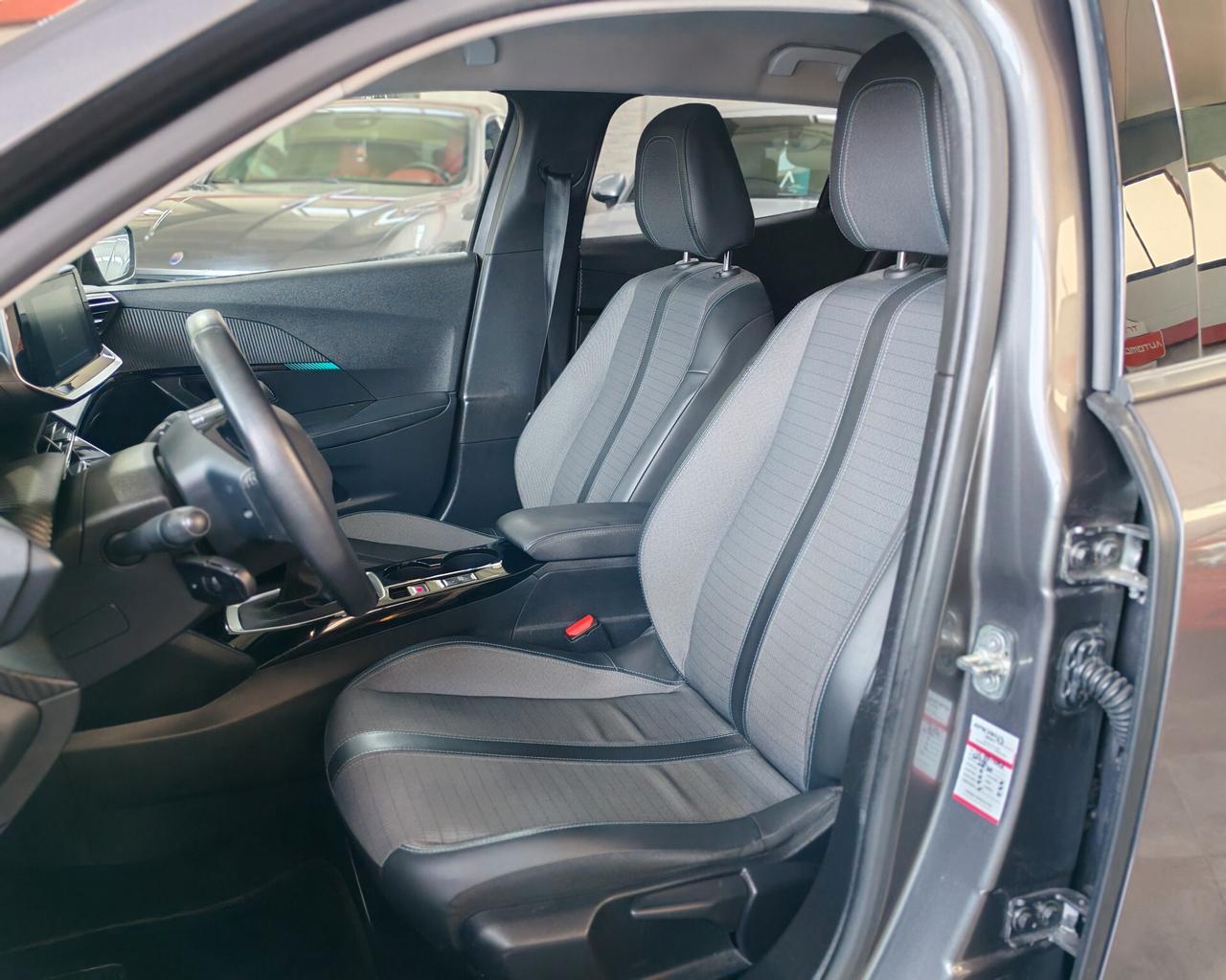 Peugeot 2008 Allure 100 cv - UNICO PROPRIETARIO