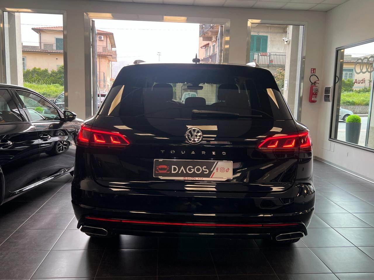 Volkswagen Touareg R LINE 3.0 V6 TDI 286 CV SCR