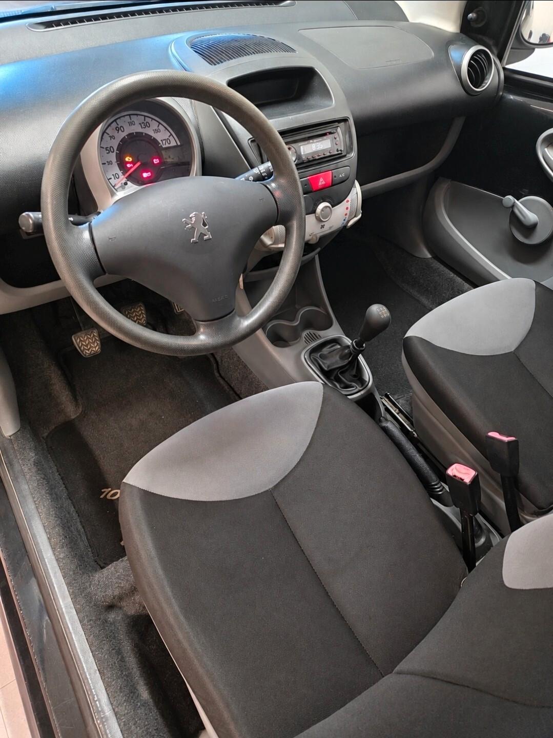 Peugeot 107 1.0 68CV 3p. Desir