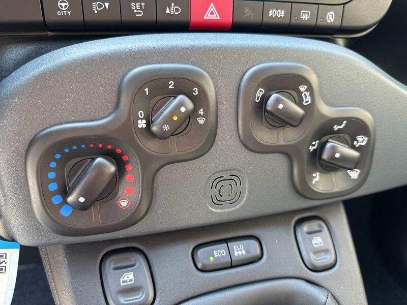 FIAT Panda 0.9 TwinAir 85 Cv 4x4 5 POSTI - KM CERTIFICATI