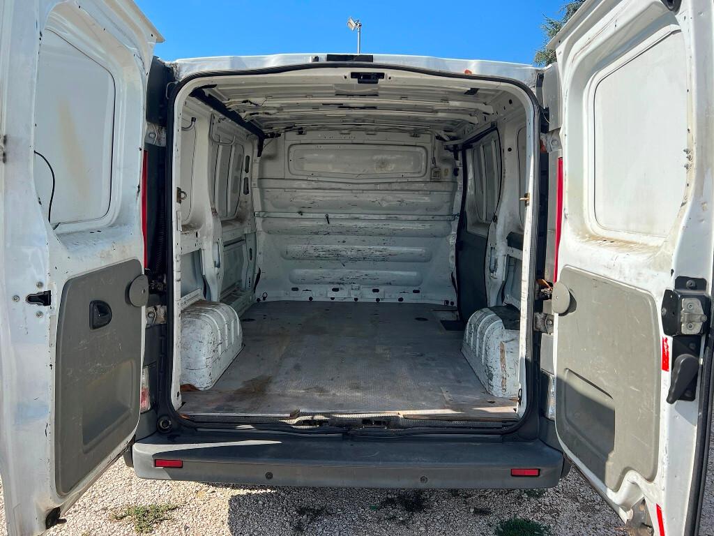 Renault Trafic 2.0 DCI H1 L1 3 Posti