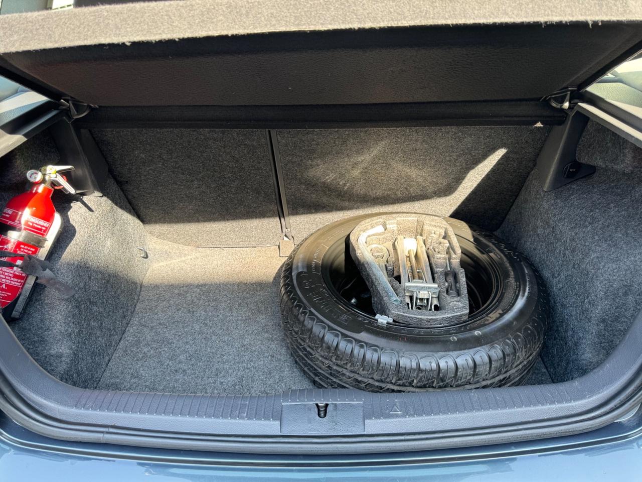 Volkswagen Polo 1.4/80CV 16V 5p. Comfort. BiFuel G