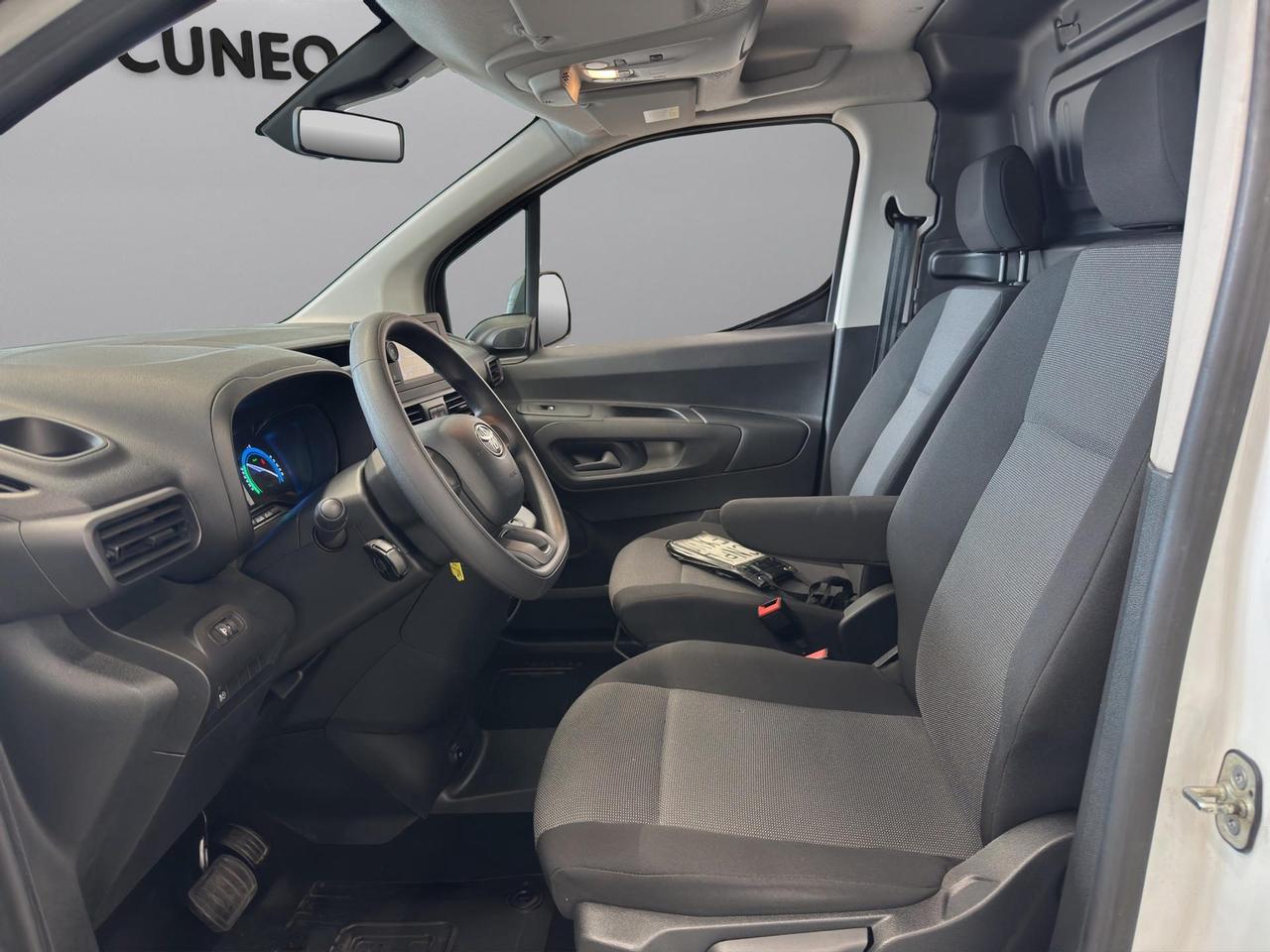 Toyota Proace City electric L1 50kWh S Active