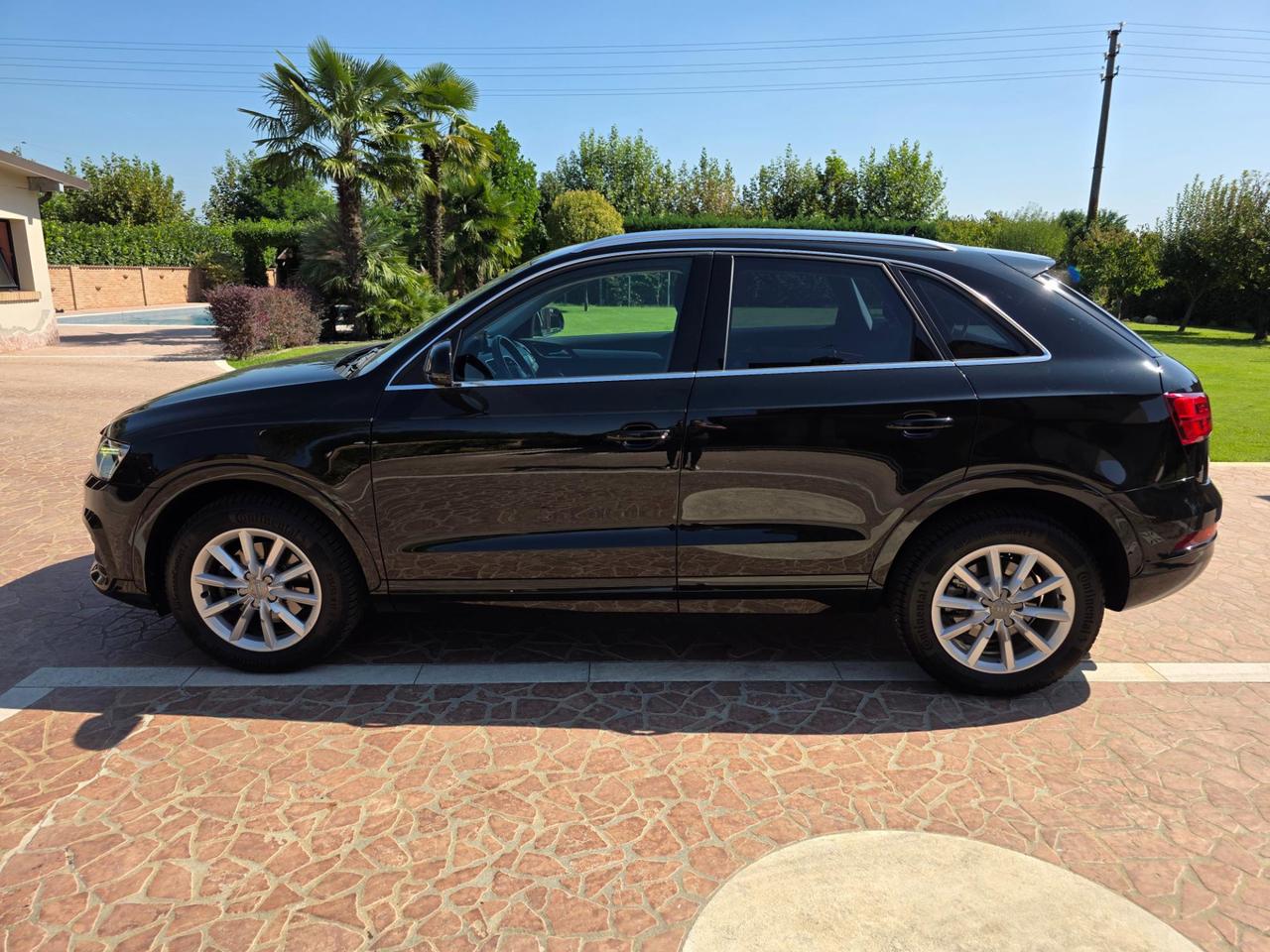 Audi Q3 2.0 tdi Sport 120cv s-tronic