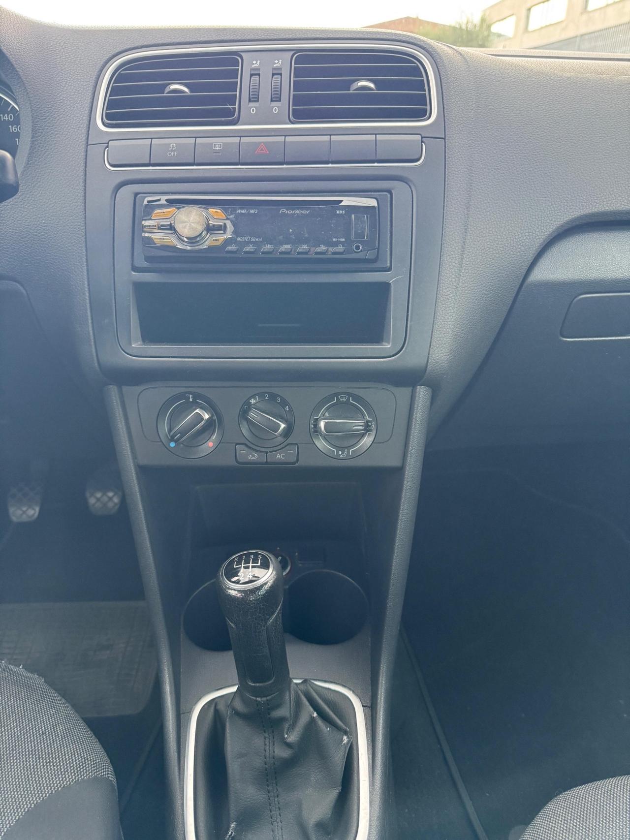 Volkswagen Polo 1.2 Comfortline 5p