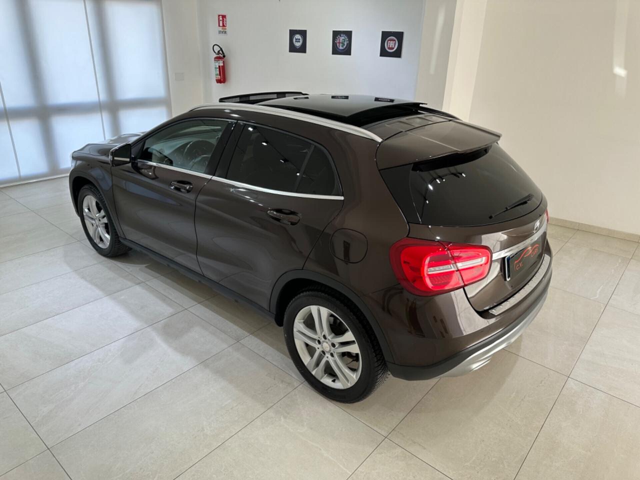 MERCEDES GLA 200D AUTOMATIC EXECUTIVE ENDURO