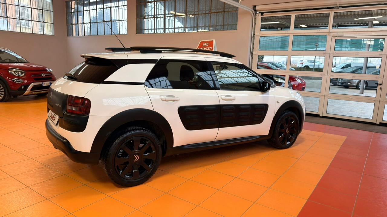 Citroen C4 Cactus BlueHDi 100 Shine