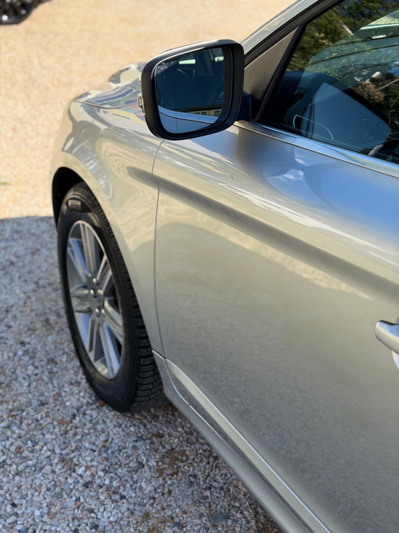 Volvo XC60 D4 AWD MOMENTUM 4x4 KMCERT GARANZ