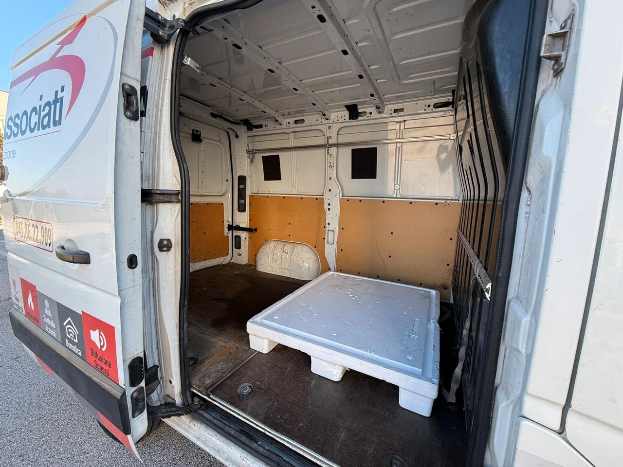 Nissan NV400 2.3 dCi PC-TN Furgone