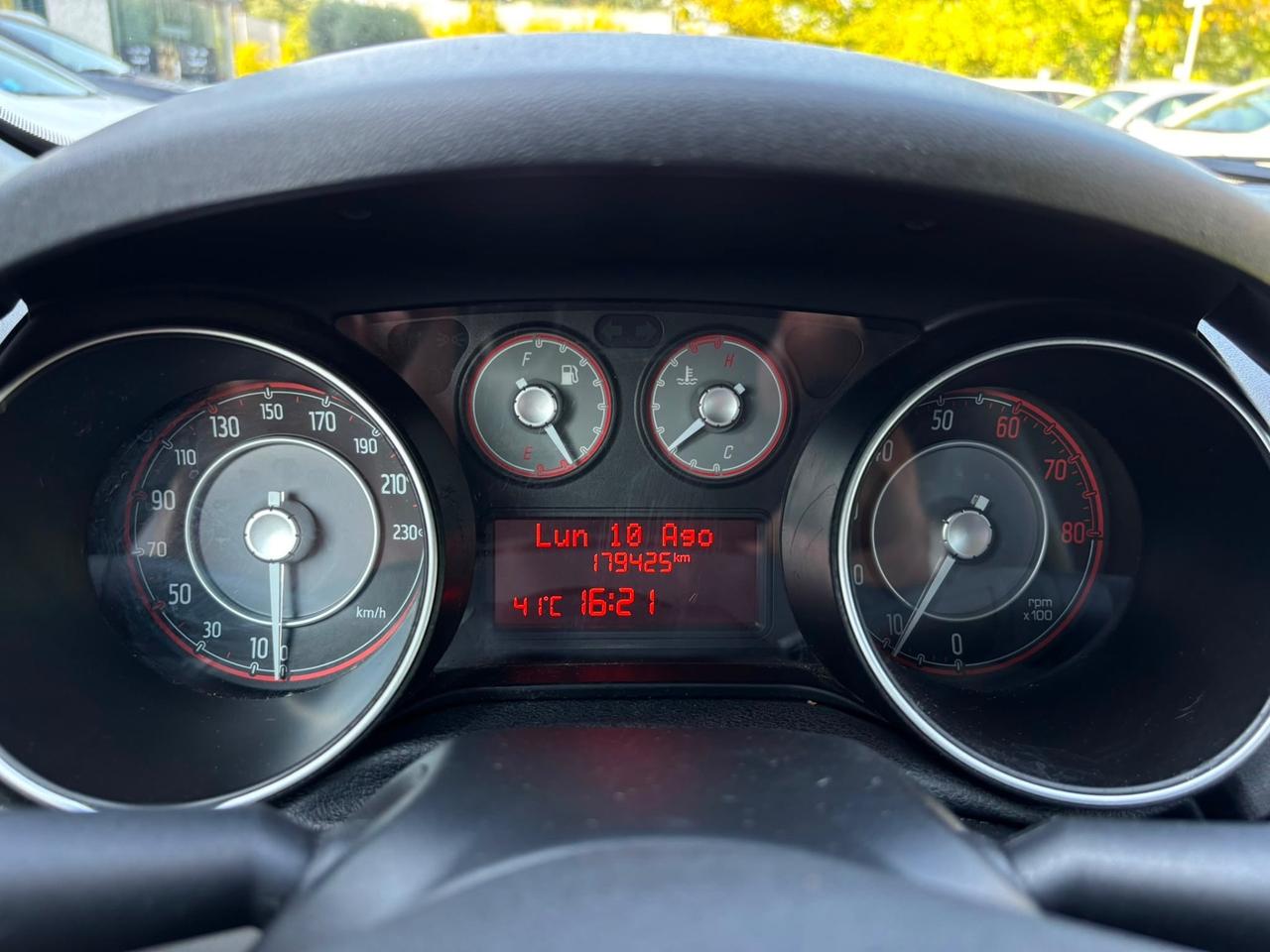 Fiat Punto 1.2 8V 5 porte Lounge