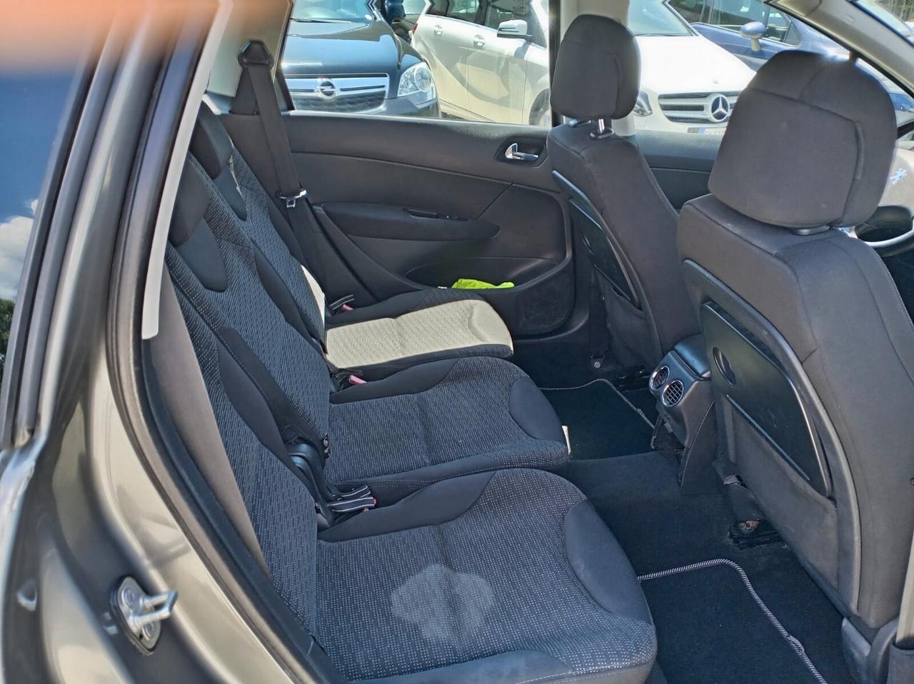 Peugeot 308 1.6 HDi 110CV SW MOTORE con 180 mila km
