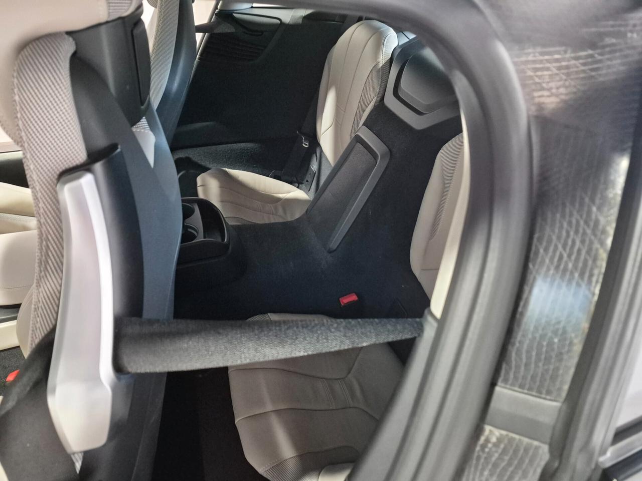 Bmw i8 COUPE' 1.5 eDRIVE STEPTRONIC FULL-LED NAVI C.20"