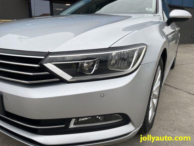 VOLKSWAGEN Passat Variant 2.0 TDI DSG Business BlueMotion Tech