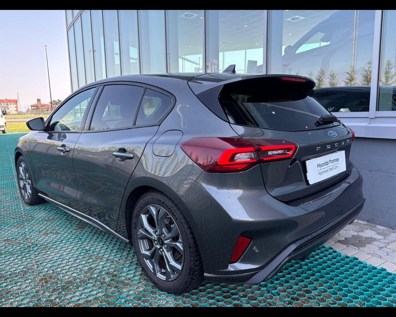 FORD Focus V 2022 - Focus 1.0t ecoboost h ST-Line 125cv