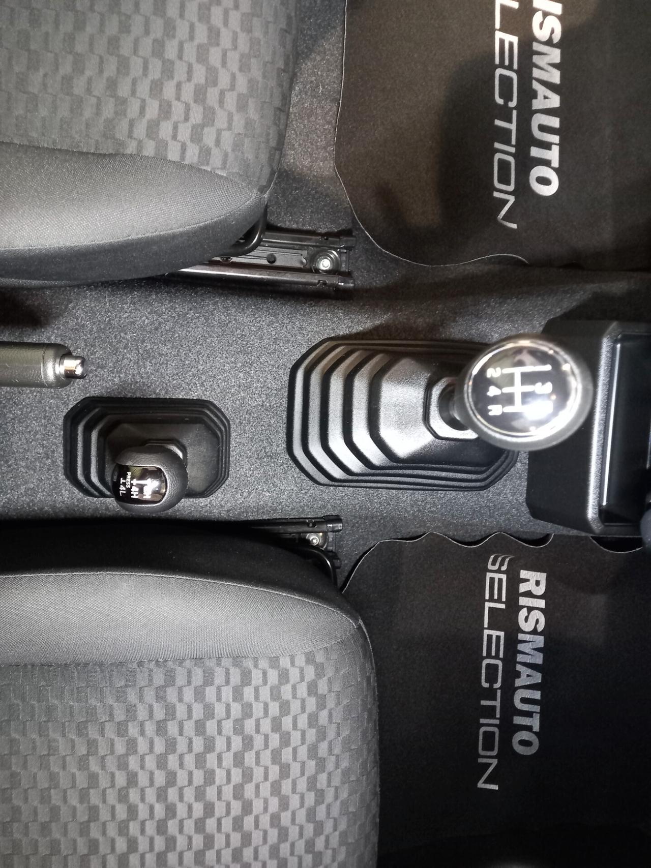 Suzuki Jimny 1.5 5MT PRO (N1)