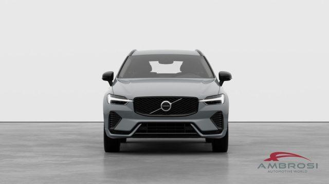 VOLVO XC60 B5 AWD Mild hybrid Benzina Plus Dark