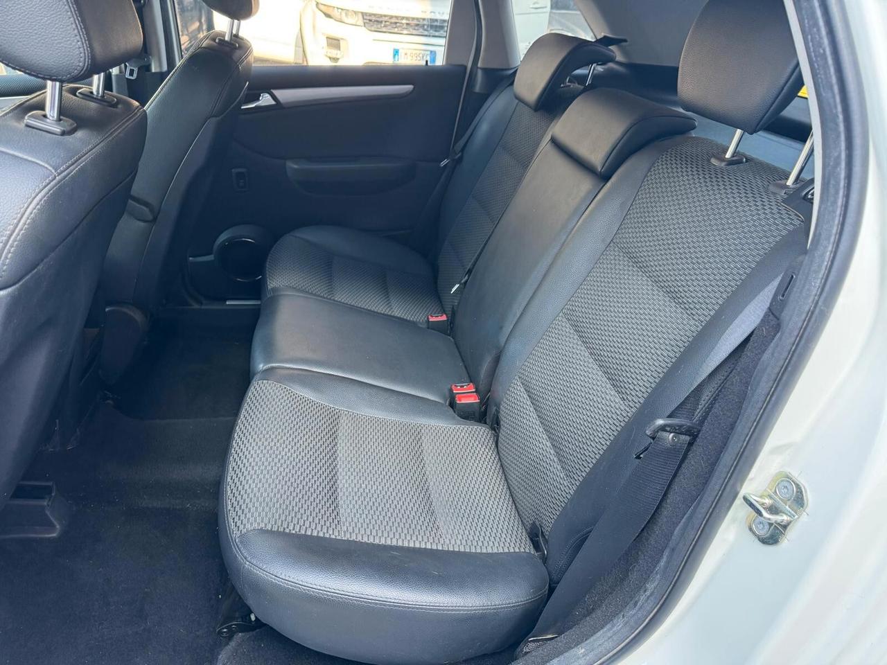Mercedes-benz B 200 CDI Premium