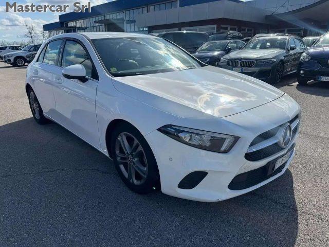 MERCEDES-BENZ A 180 d 116cv SPORT automatica - FT876HR