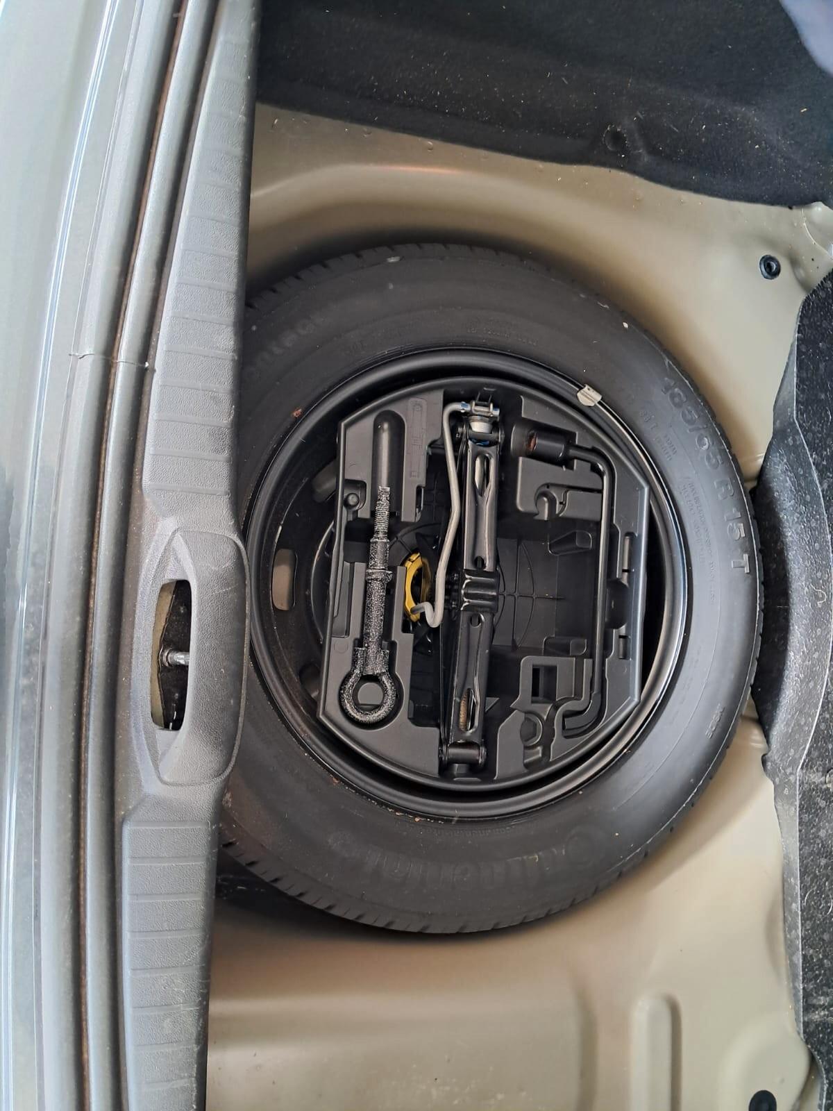 Peugeot 208 PureTech 82 5 porte Active