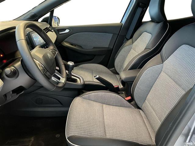 RENAULT Clio 1.0 TCe Techno