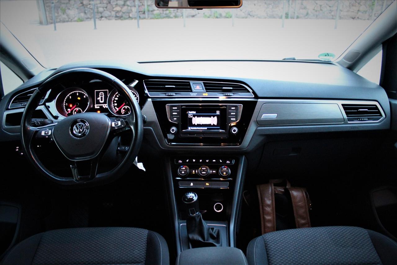 Volkswagen Touran 1.6 TDI 115 CV SCR Comfortline BlueMotion 7 posti