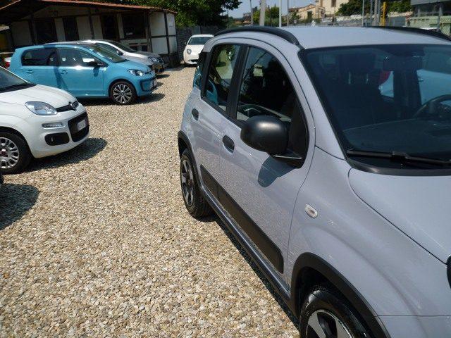 FIAT Panda 1.0 FireFly S&S Hybrid City Cross