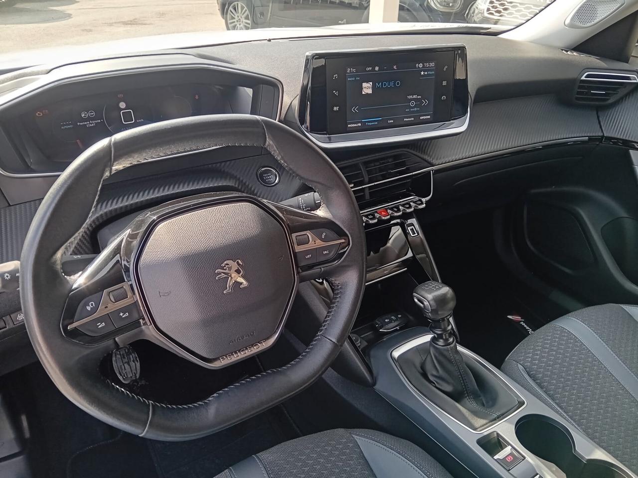 Peugeot 2008 PureTech 100 S&S Allure