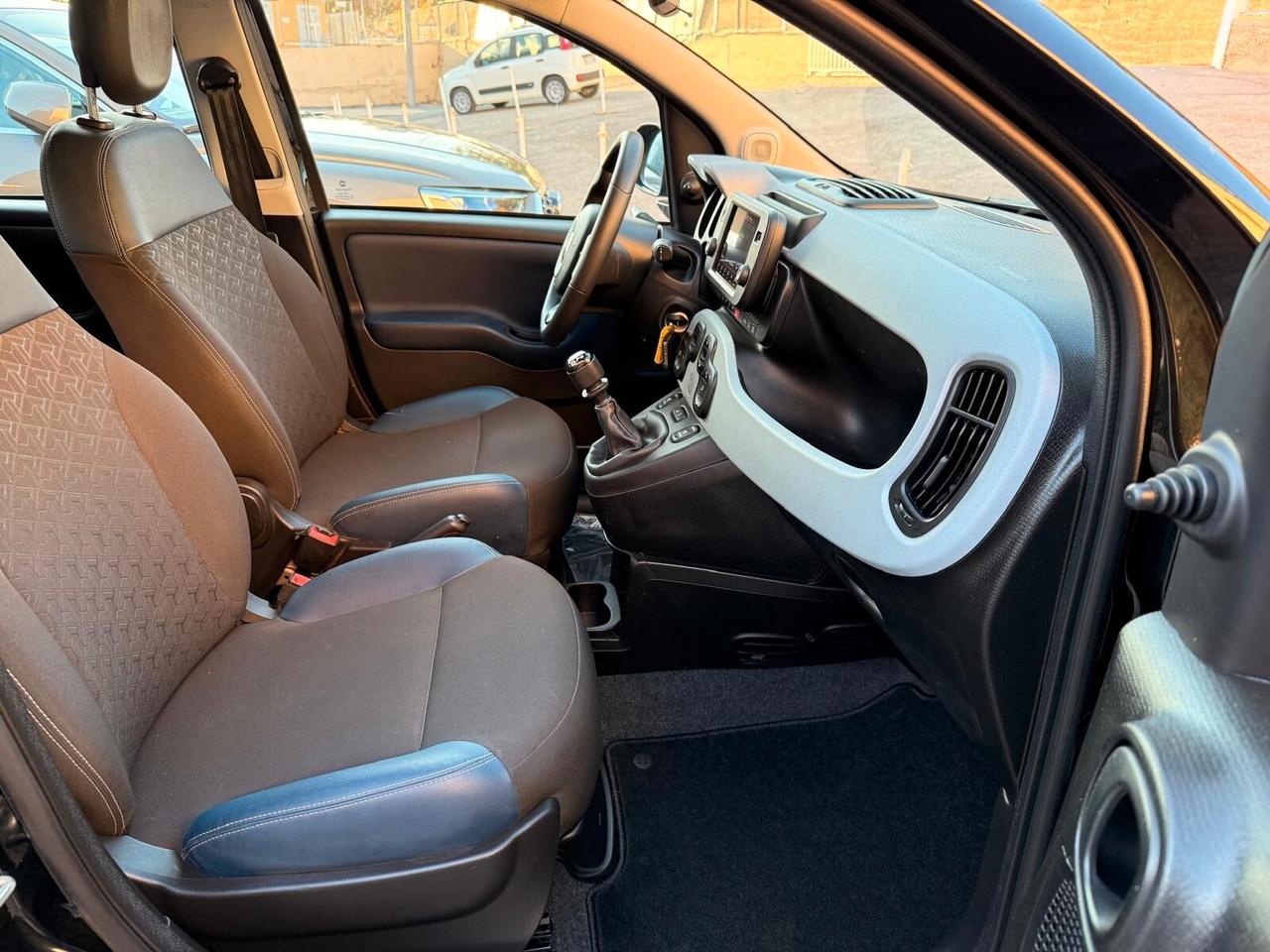 Fiat Panda 1.0 FireFly S&S Hybrid City Cross