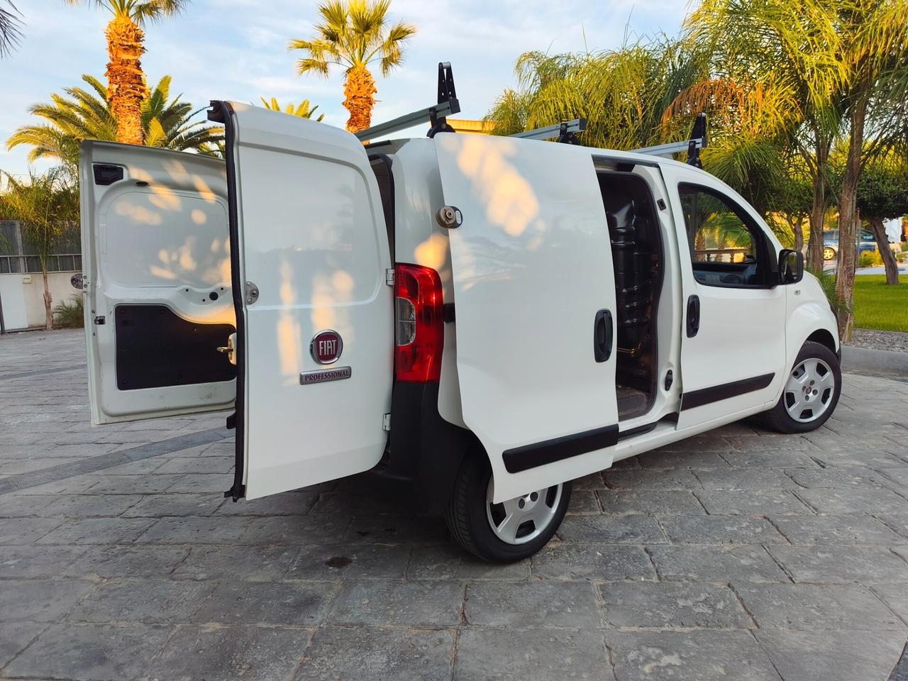 Fiat Fiorino 1.3 MJT 95CV Cargo SX 2021