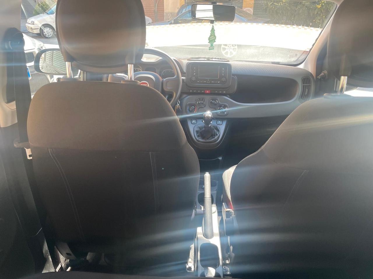 Fiat Panda 1.0 FireFly S&S Hybrid Garmin