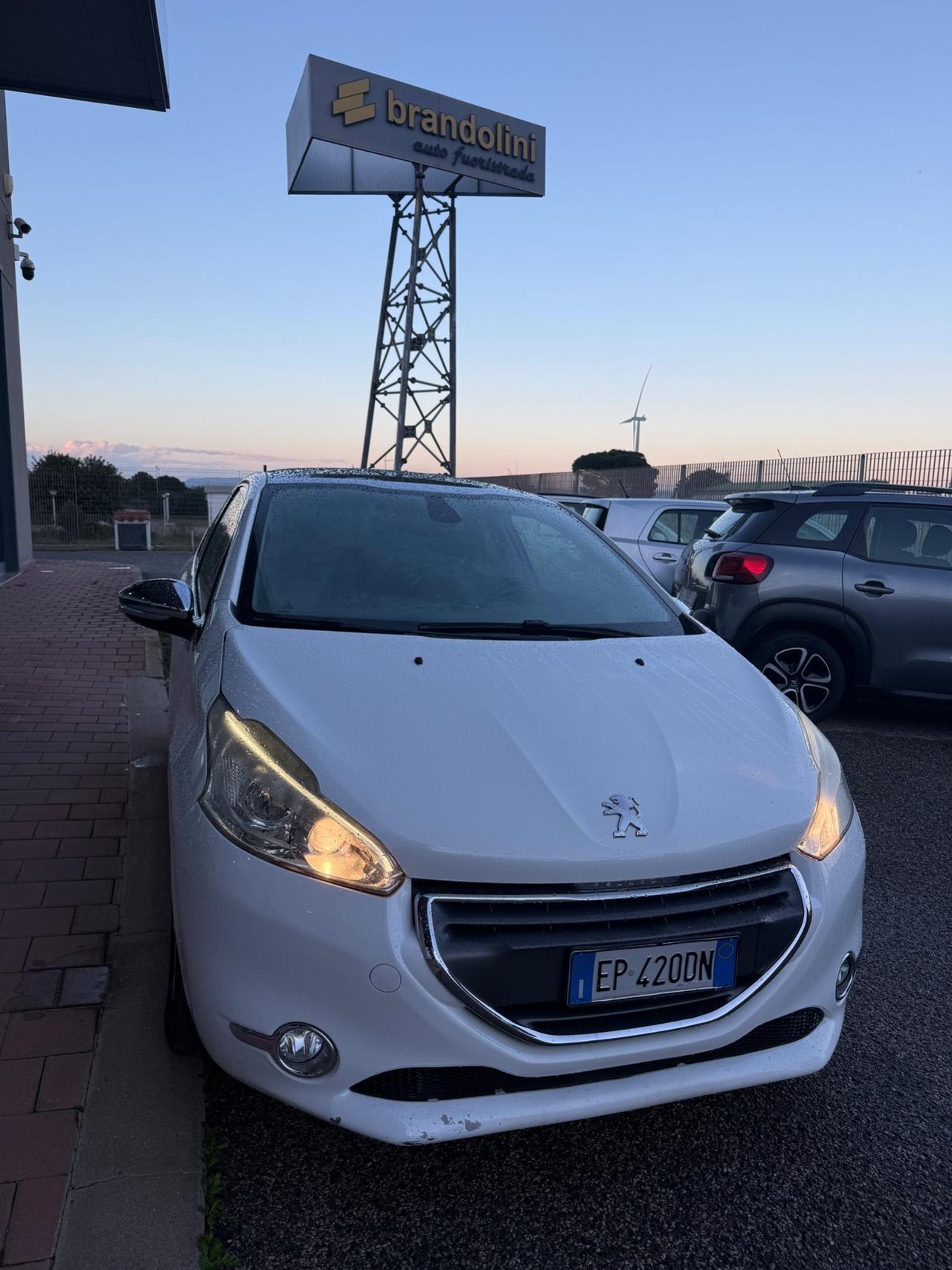 Peugeot 208 1.2 VTi 82 CV 3 porte Allure TETTO PANORAMA