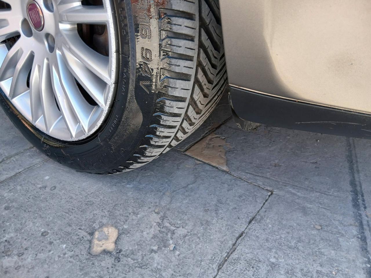 Fiat Bravo 1.6 MJT 105 CV solo km150000 full 09