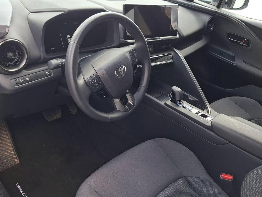 Toyota C-HR 1.8 HV Active FWD E-CVT