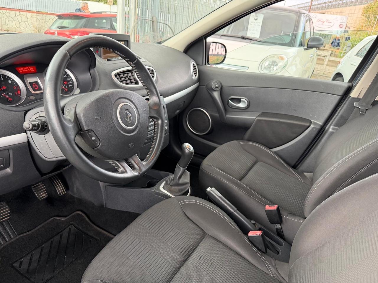 Renault Clio 1.2 16V 5 porte Yahoo!-11/2011