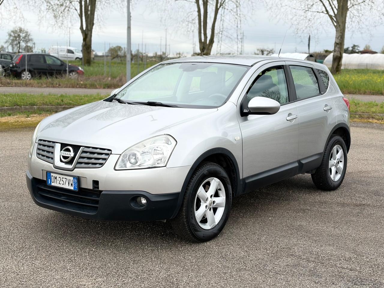 Nissan Qashqai 2.0 diesel 130.000km Tekna