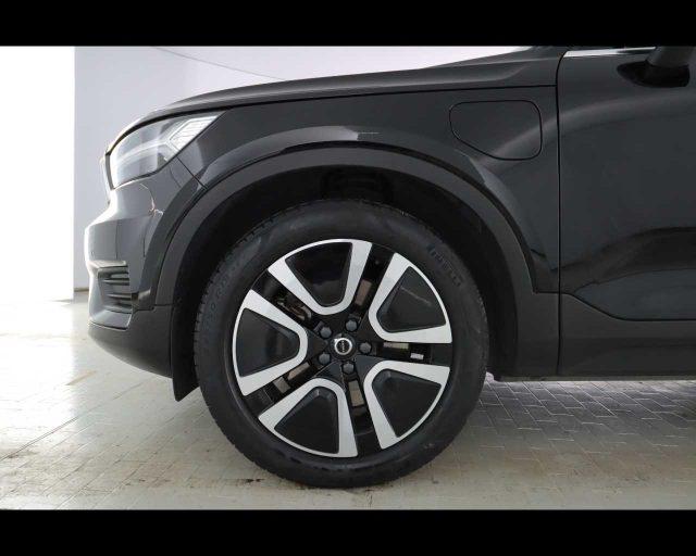 VOLVO XC40 T4 Recharge Plug-in Hybrid Inscription N1