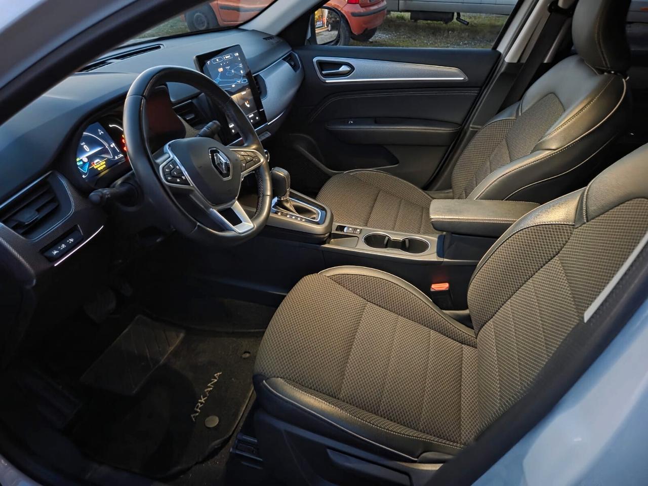 Renault Arkana 1.6 Full Hybrid E-Tech 145 CV Intens