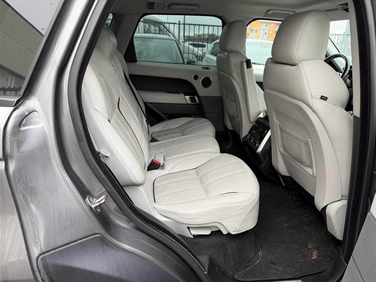 Land Rover Range Sport 3.0 TDV6 HSE