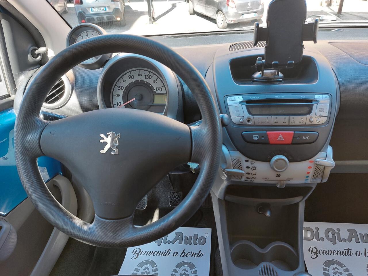Peugeot 107 1.0 68CV 5p. Plaisir